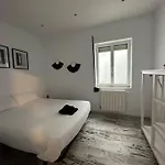 Itinere Suit 8